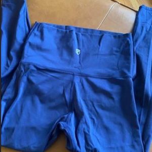 Born primitive maternity leggings in navy size small (originally $78) $50